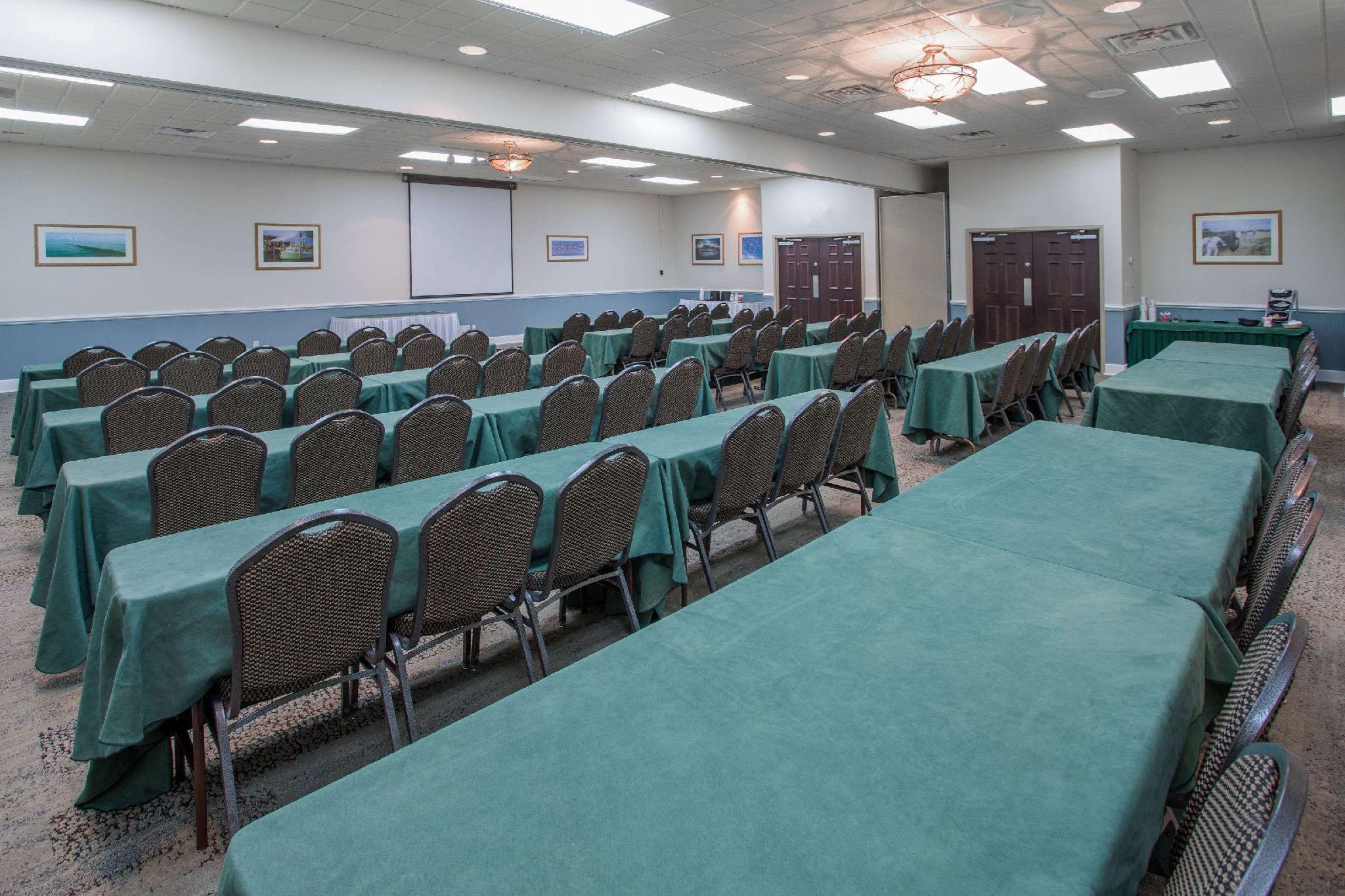 Ramada Plaza By Wyndham Nags Head Oceanfront Hotel Kill Devil Hills Eksteriør billede