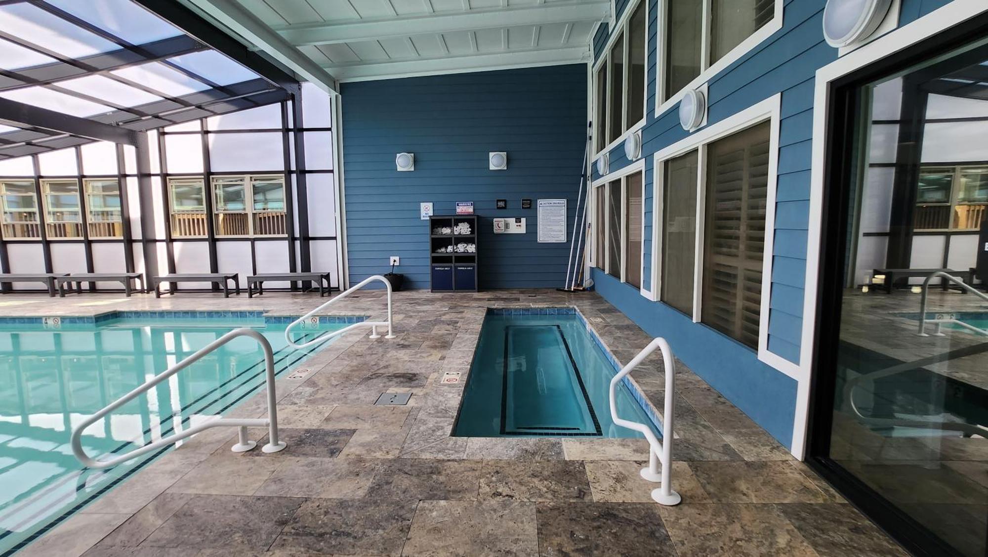 Ramada Plaza By Wyndham Nags Head Oceanfront Hotel Kill Devil Hills Eksteriør billede