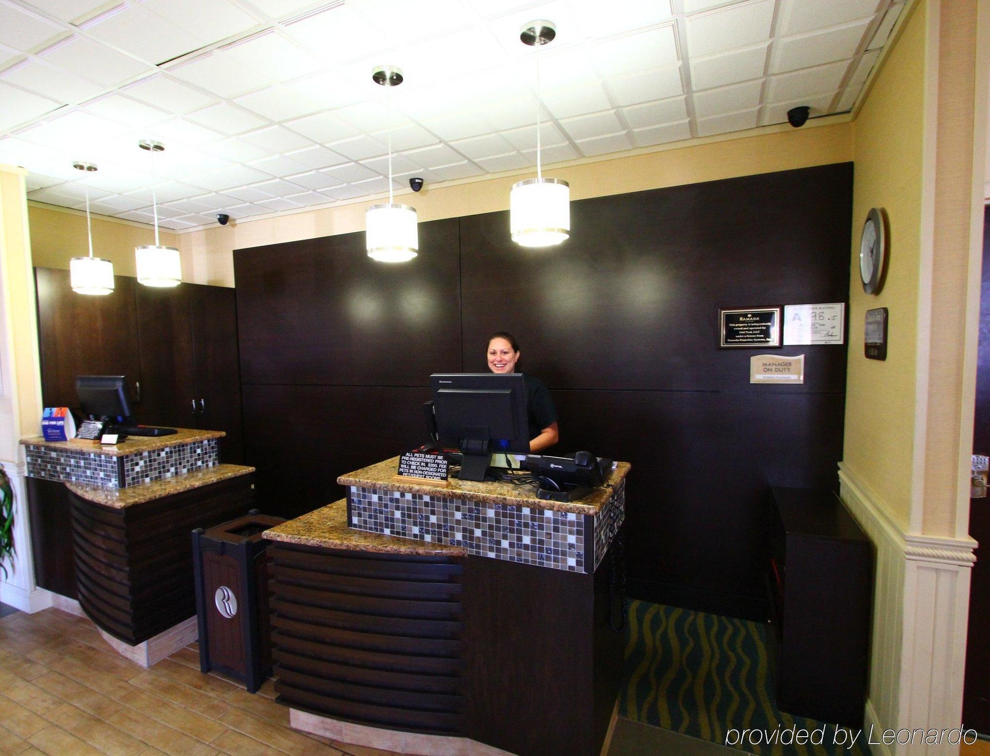 Ramada Plaza By Wyndham Nags Head Oceanfront Hotel Kill Devil Hills Eksteriør billede
