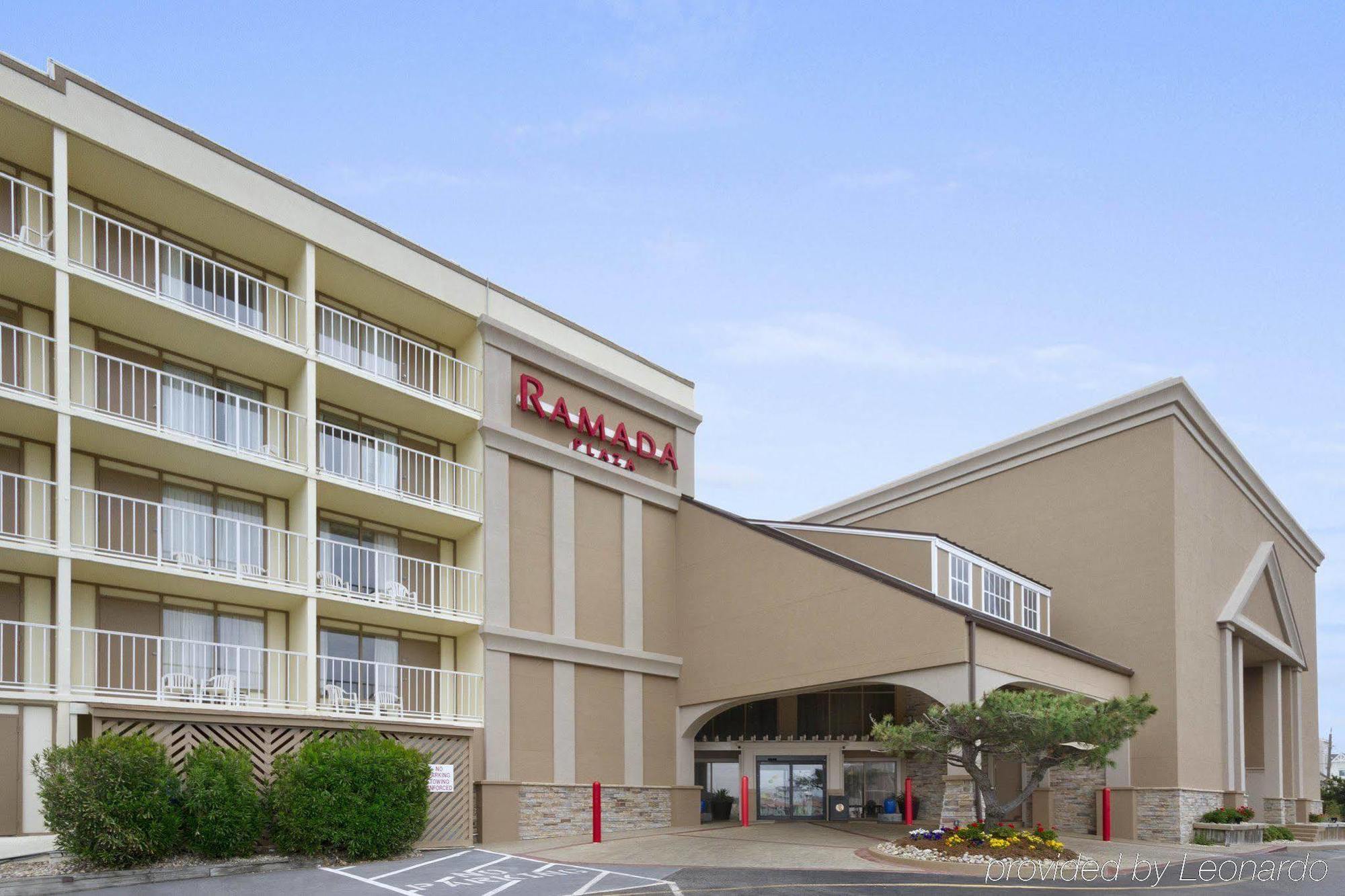 Ramada Plaza By Wyndham Nags Head Oceanfront Hotel Kill Devil Hills Eksteriør billede